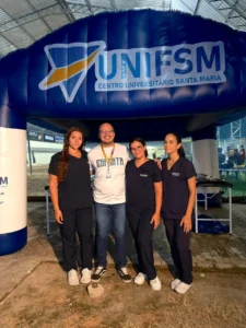 Curso de Fisioterapia do UNIFSM participa do Circuito Lampions Beach 2026 e reforça atuação prática no esporte