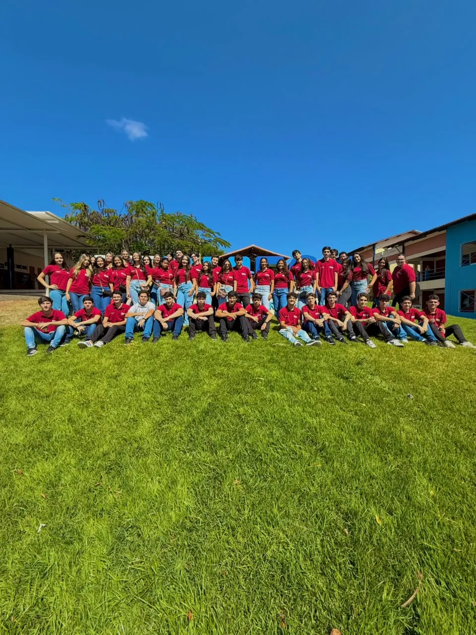 UNIFSM recebe estudantes do Colégio Nossa Senhora Auxiliadora em visita ao campus